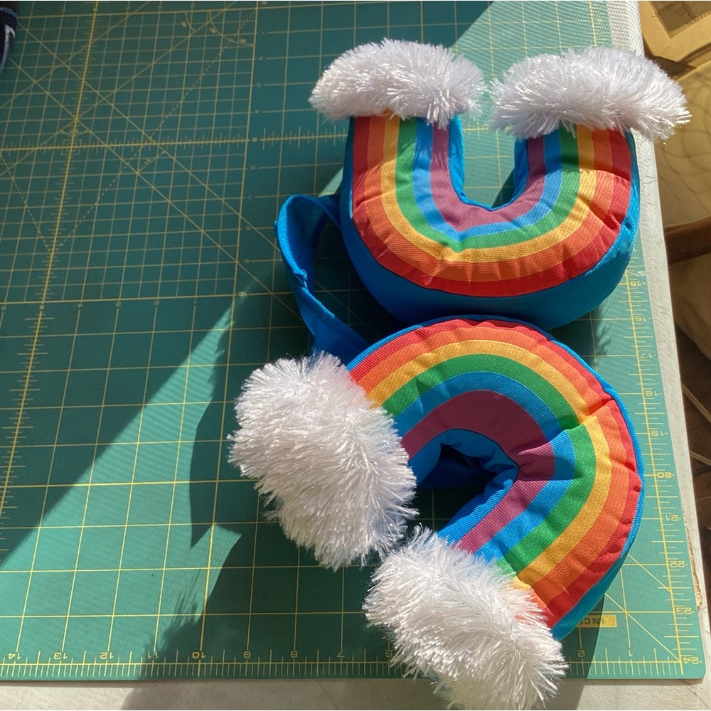 🎃 🌈 Halloween Pride NWOT Rainbow Clouds Dog Costume XS/S Accessories Pets Hippie